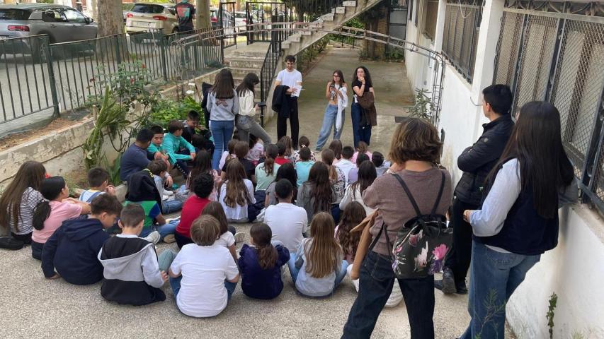 Merienda solidaria con niños en Requena para Manos Unidas