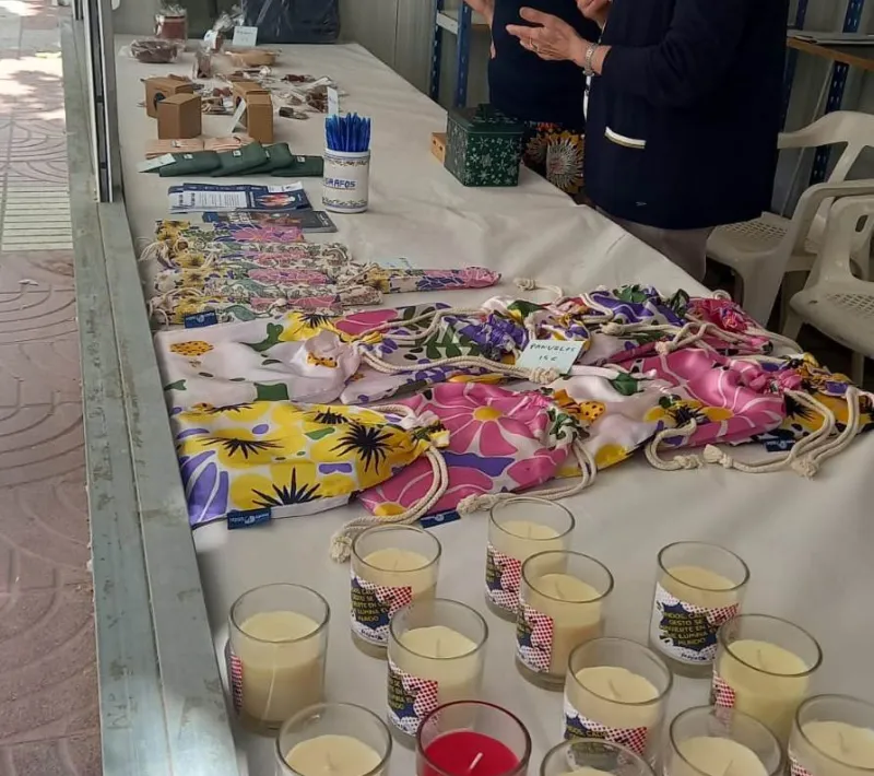 Feria de Asociaciones para Manos Unidas en Requena