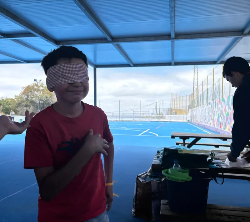 Estudiantes de secundaria durante actividad de sensibilización.