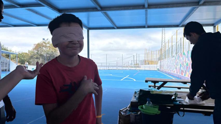 Estudiantes de secundaria durante actividad de sensibilización.