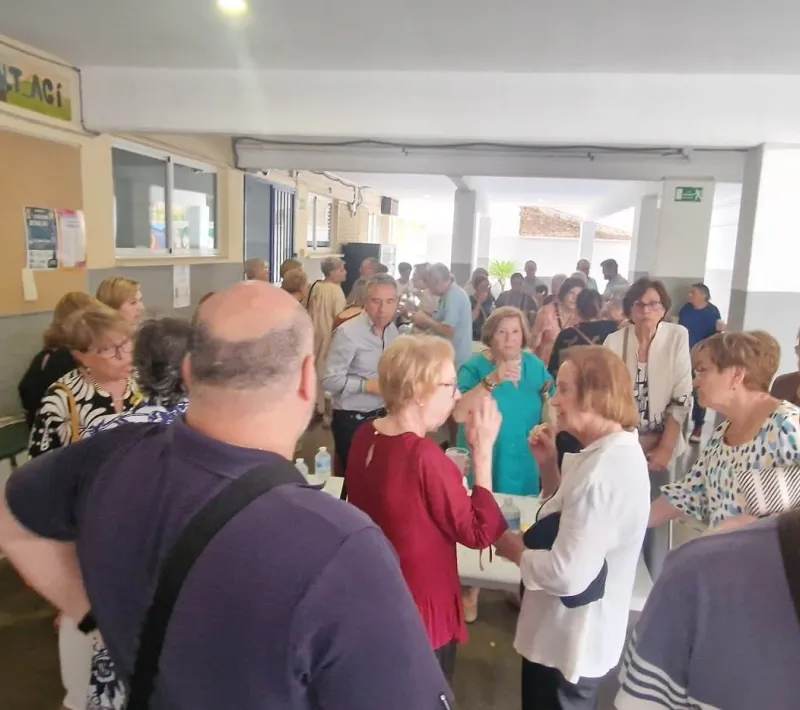 Aperitivo solidario en Benetússer Manos Unidas Valencia