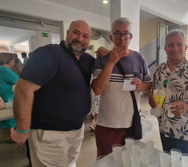 Aperitivo solidario en Benetússer Manos Unidas Valencia