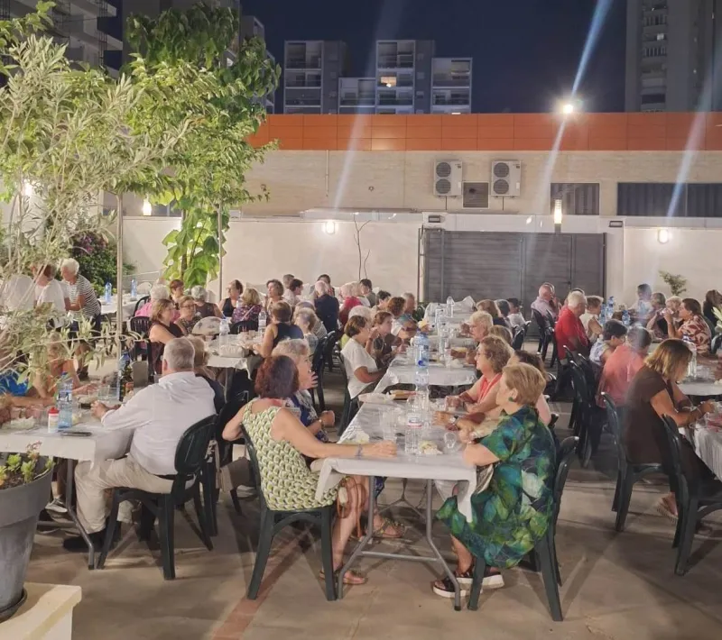 Cena del hambre de Playa Pobla de Farnals Manos Unidas Valencia