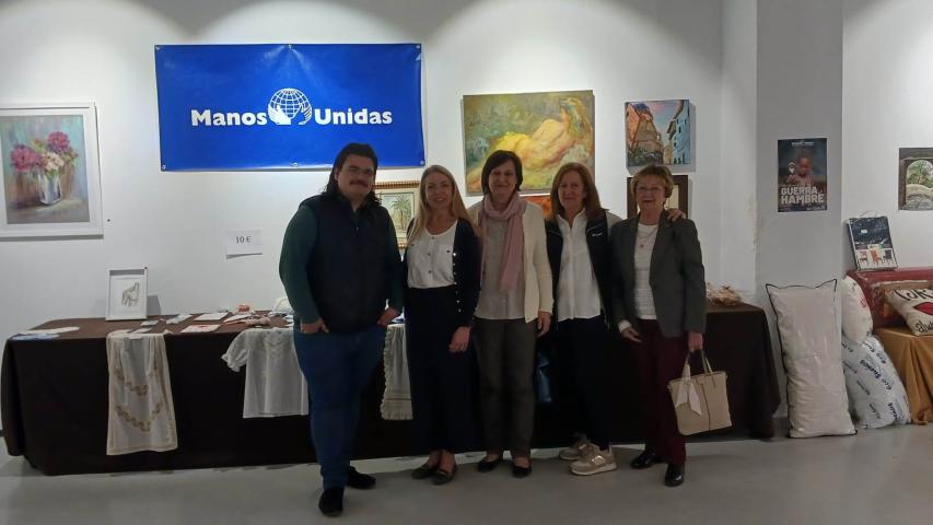 Rastrillo Solidario para Manos Unidas en Requena
