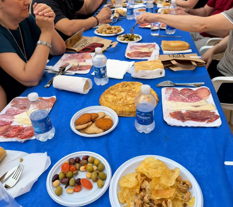 Cena solidaria en Requena