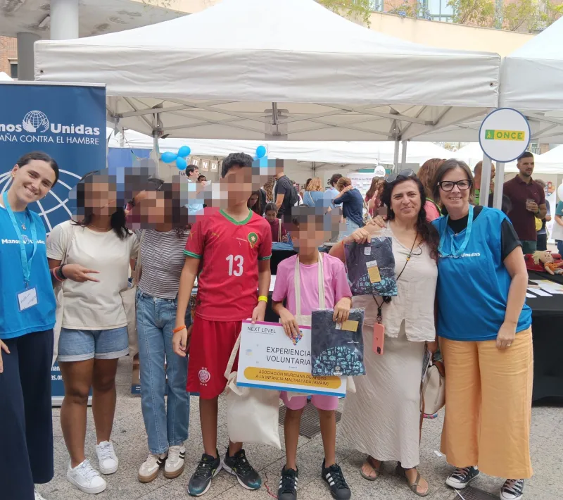 Voluntarias y participantes