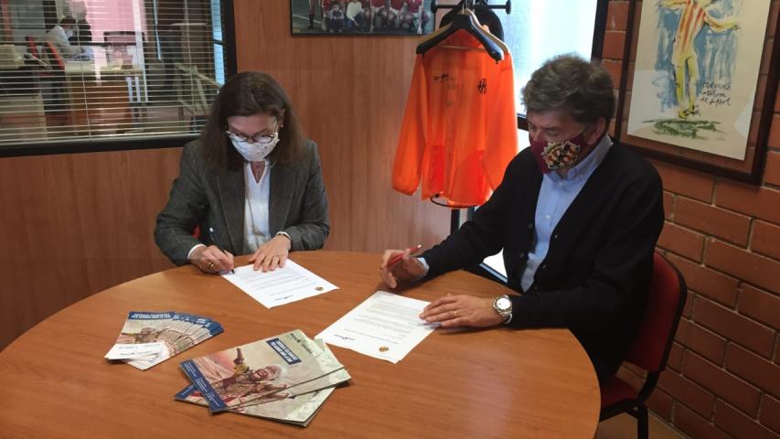 El Club Gimnàstic de Tarragona firma un convenio de colaboración con Manos Unidas