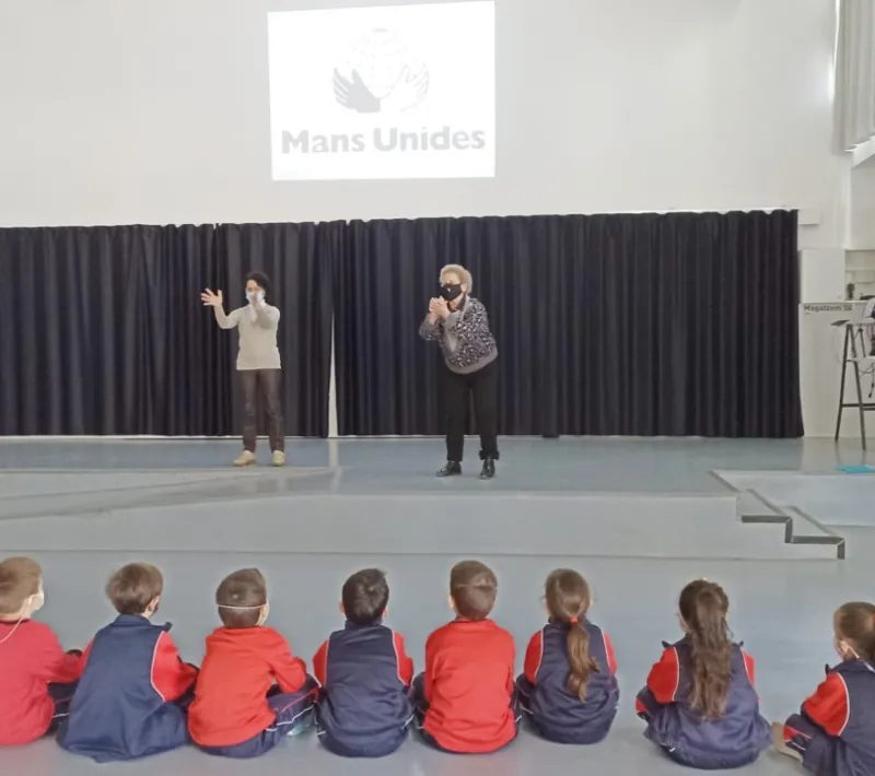 Cuentacuentos en Escola Isabel Besora de Reus