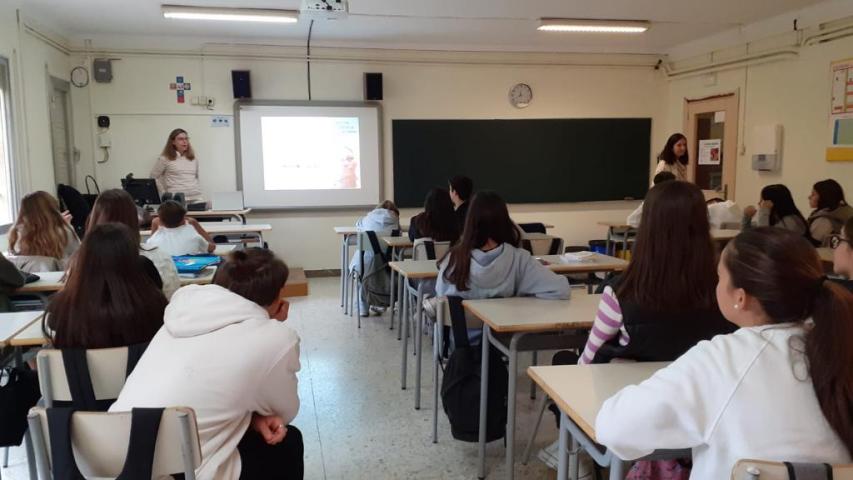 Charla en Colegio Lestonnac sobre la Marcha de la Solidaridad