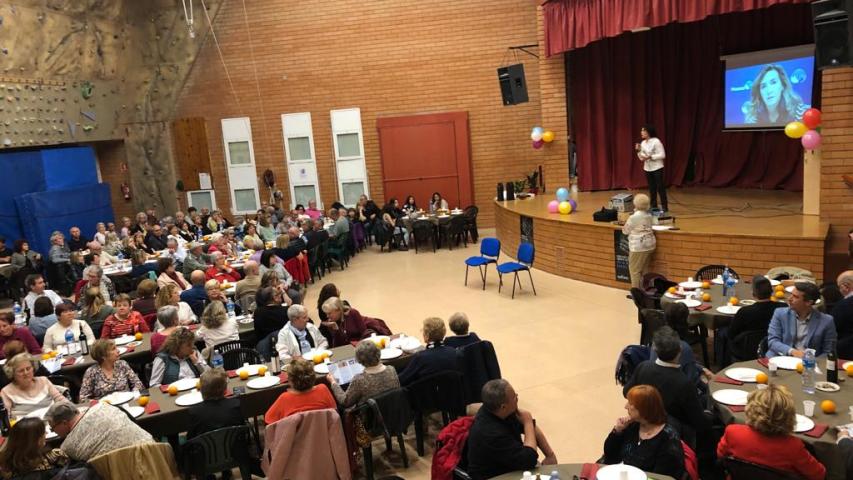Éxito de partipación en la Cena Solidaria del Vendrell