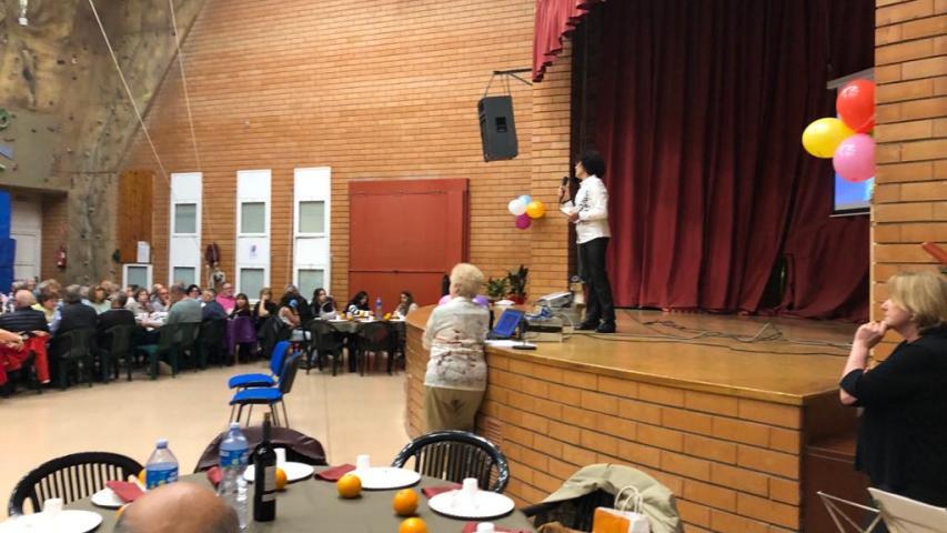 Éxito de partipación en la Cena Solidaria del Vendrell