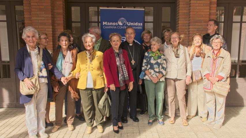Grupo de veteranas voluntarias de la delegación de Pamplona de Manos Unidas