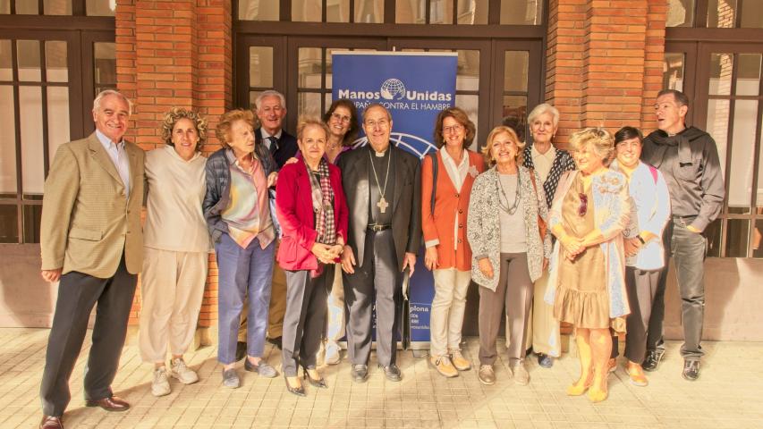 Grupo de recientes voluntarias de la delegación de Pamplona de Manos Unidas
