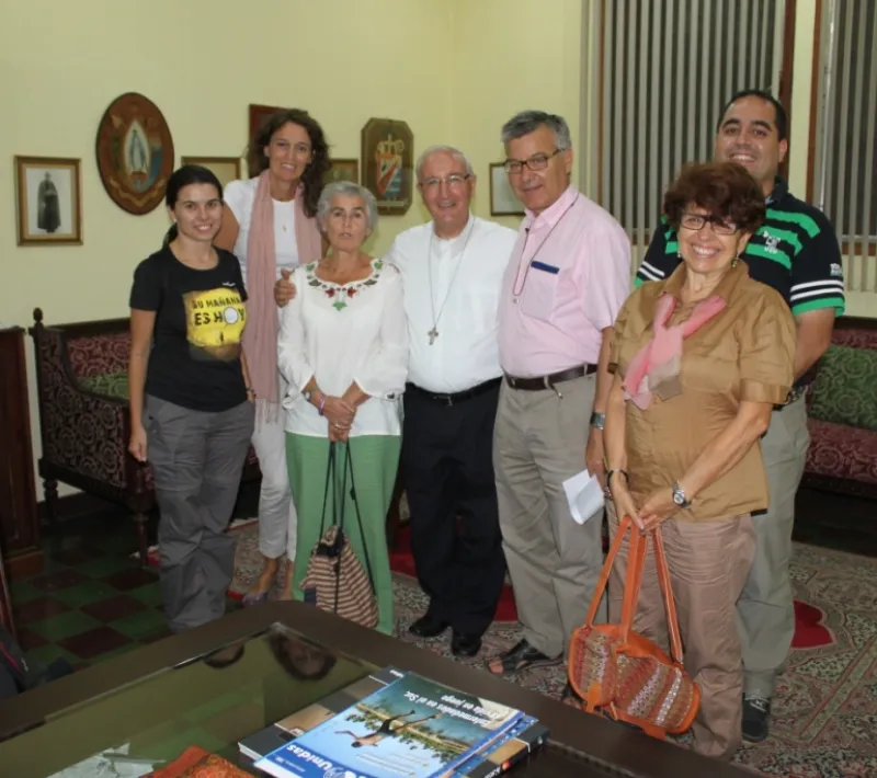 27 encuentro con mons. garachana