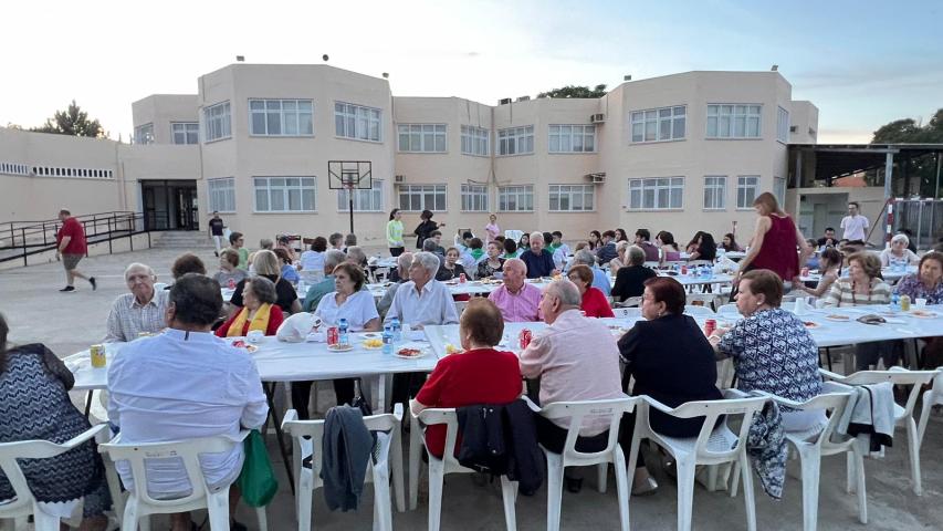 Cena del hambre de la comarcal de Manos Unidas Valencia en Canals.