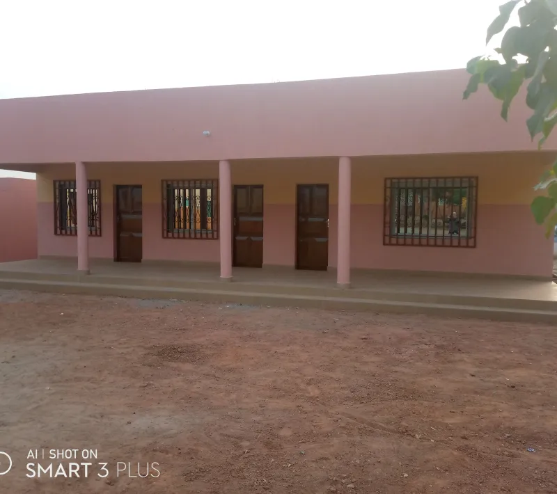 Bloque de dirección de la escuela María Auxiliadora en Parakou (Benín)