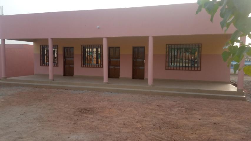 Bloque de dirección de la escuela María Auxiliadora en Parakou (Benín)