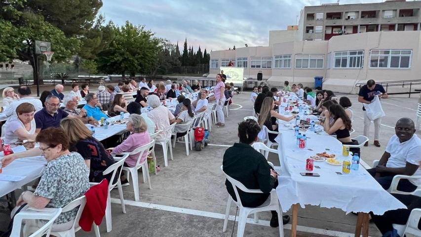 Cena del hambre de la comarcal de Manos Unidas Valencia en Canals.