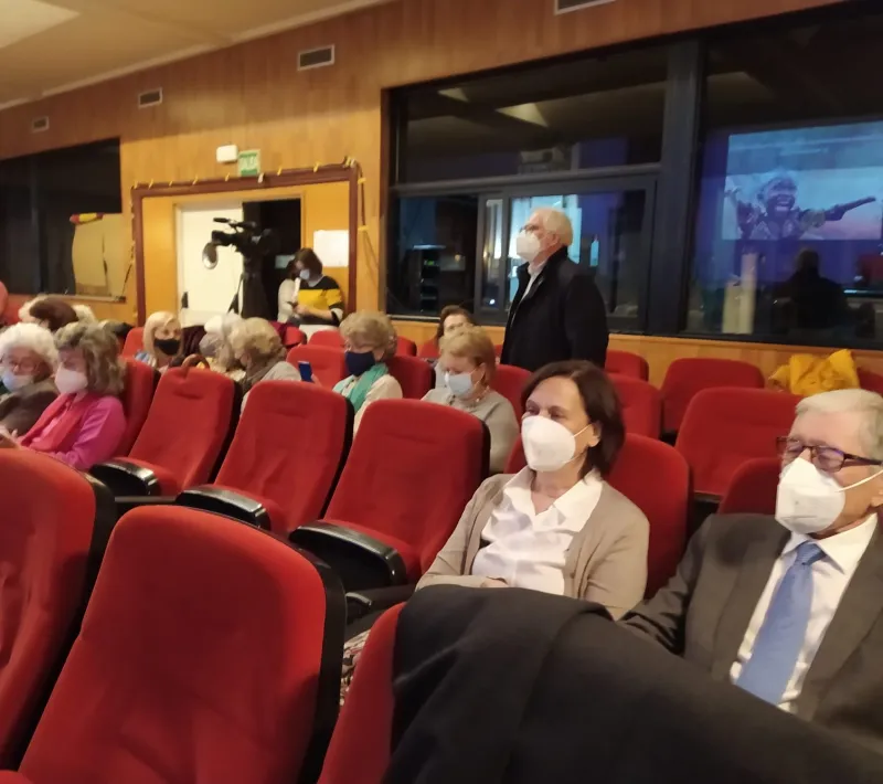 Asistentes a la Asamblea Diocesana Anual de Manos Unidas Valencia.