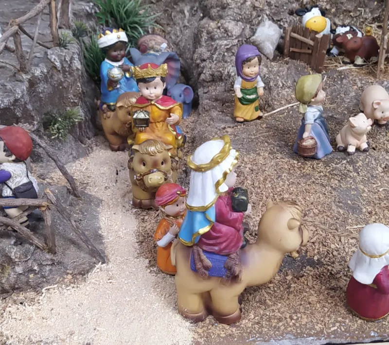 Detalle del belén en Manos Unidas Valencia.