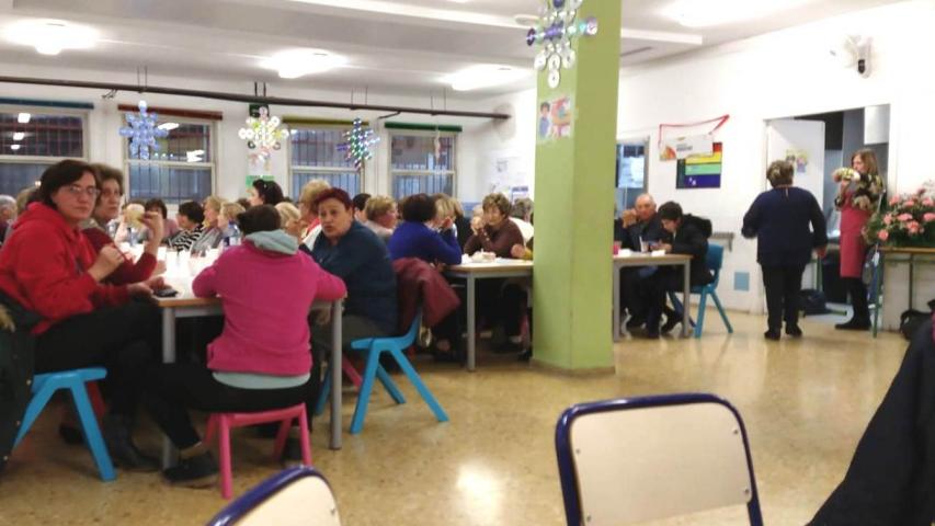 La delegación comarcal de Picanya de Manos Unidas Valencia celebra una merienda solidaria.