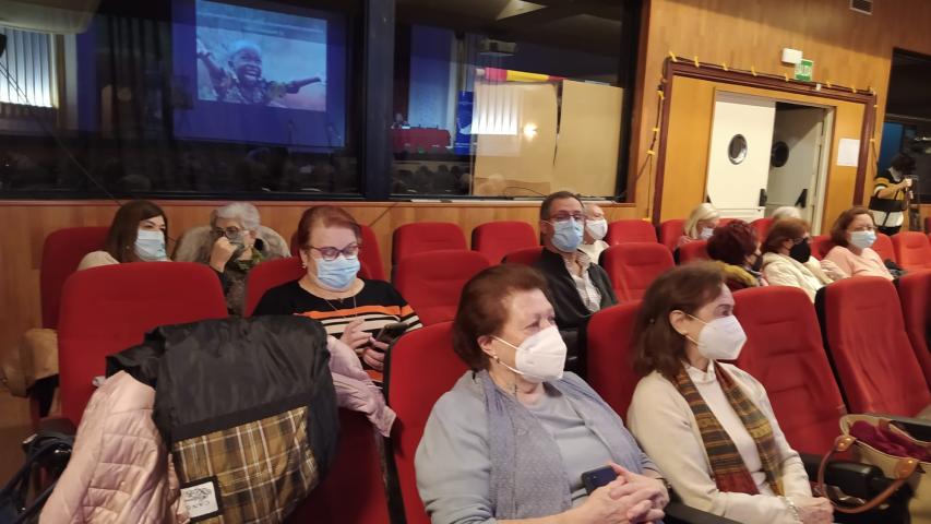 Asistentes a la Asamblea Diocesana Anual de Manos Unidas Valencia.