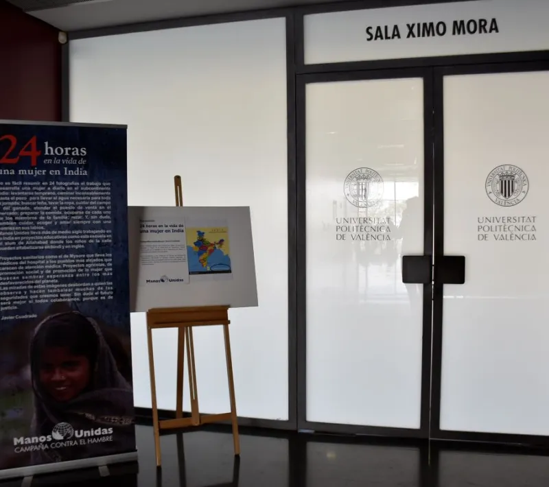 Javier Cuadrado es el autor de estas fotografías de la exposición de Manos Unidas Valencia.