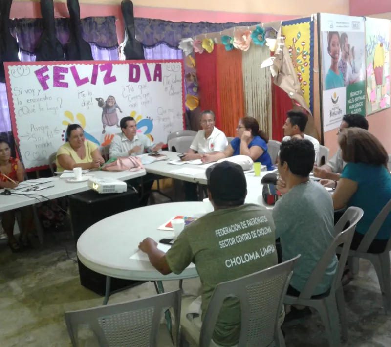 Procuradores de Choloma, para concienciar sobre la no violencia y los derechos de las personas en Honduras.