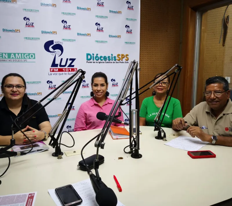Programa de radio que promueve los derechos humanos entre la población del Departamento de Cortés, Honduras.