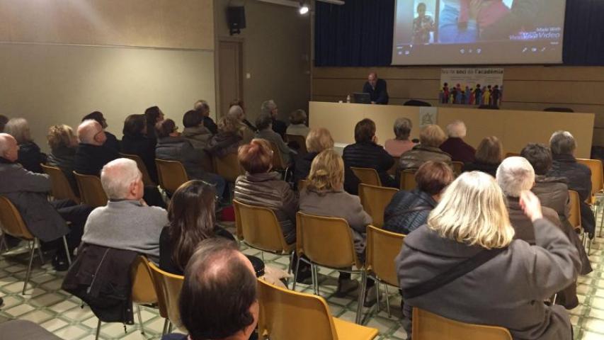 Charla en la Academia Católica, campaña 60