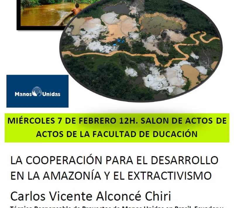acto en universidad
