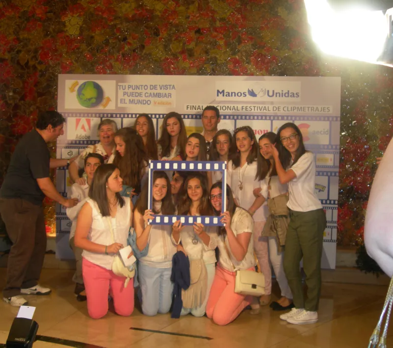alumnos y profesores colegio