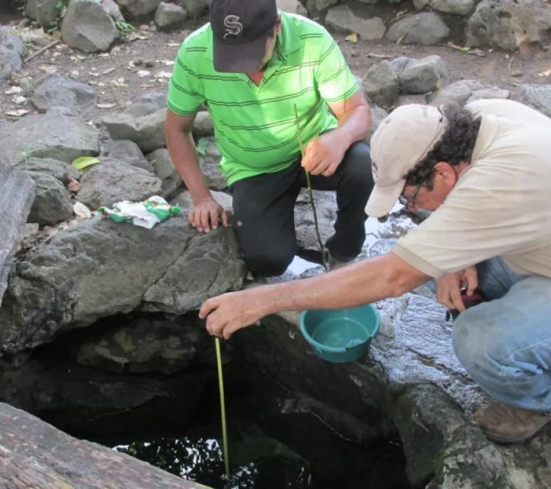 analisis de agua en jardin el salvador proy. mu sal71503
