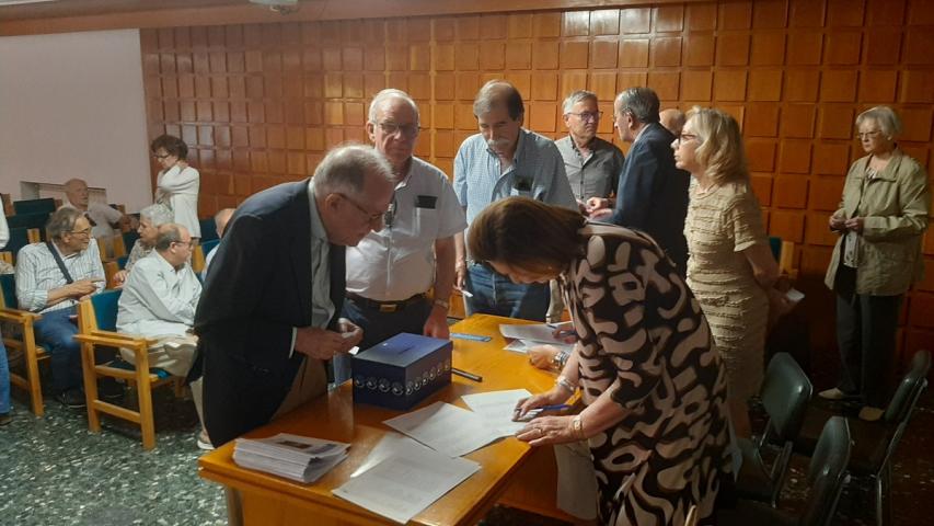 Asamblea Diocesana 2025 de Manos Unidas Madrid. Votación del nuevo Presidente-Delegado