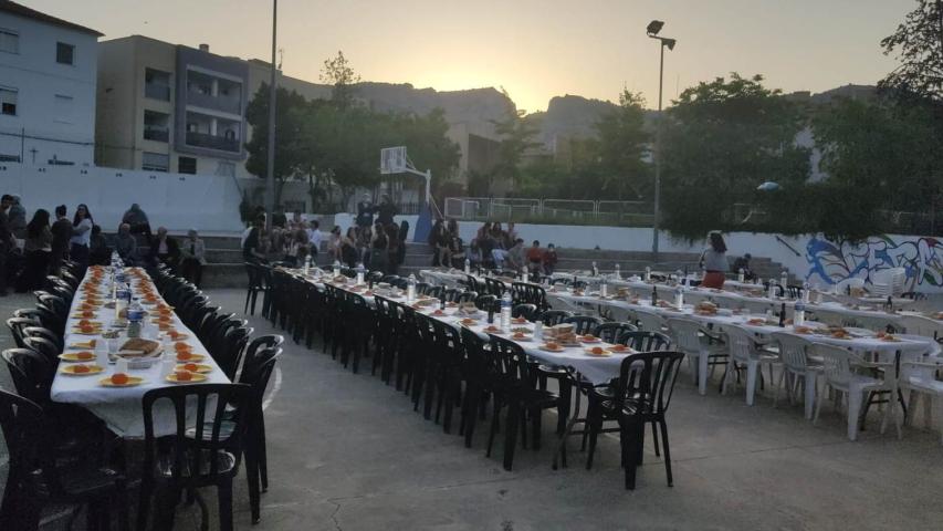 Todo preparado para la cena solidaria de Manos Unidas en Alcoy.