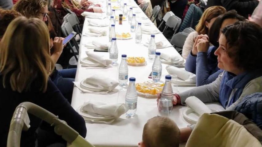Cena del Hambre en la delegación comarcal de Manos Unidas de Alfara del Patriarca.
