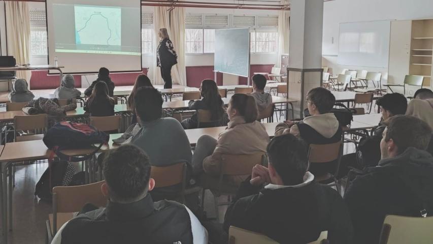 Charla en el Instituto de Burjassot.