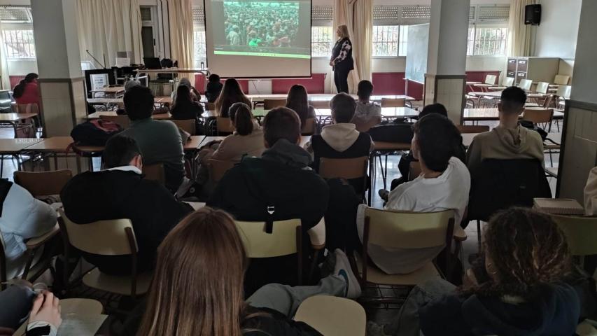 Charla en el Instituto de Burjassot.