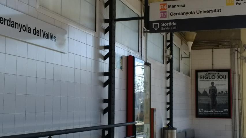 Publicidad de Manos Unidas en marquesinas para la nueva campaña