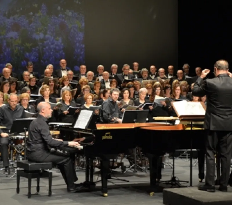 carmina burana. mira teatro. mu2016 2r
