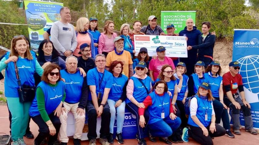 Gran Éxito de la marcha solidaria "Santomera camina con Manos Unidas".