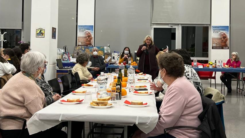 Cena del hambre en la comarcal de Manos Unidas Valencia en Foyos.