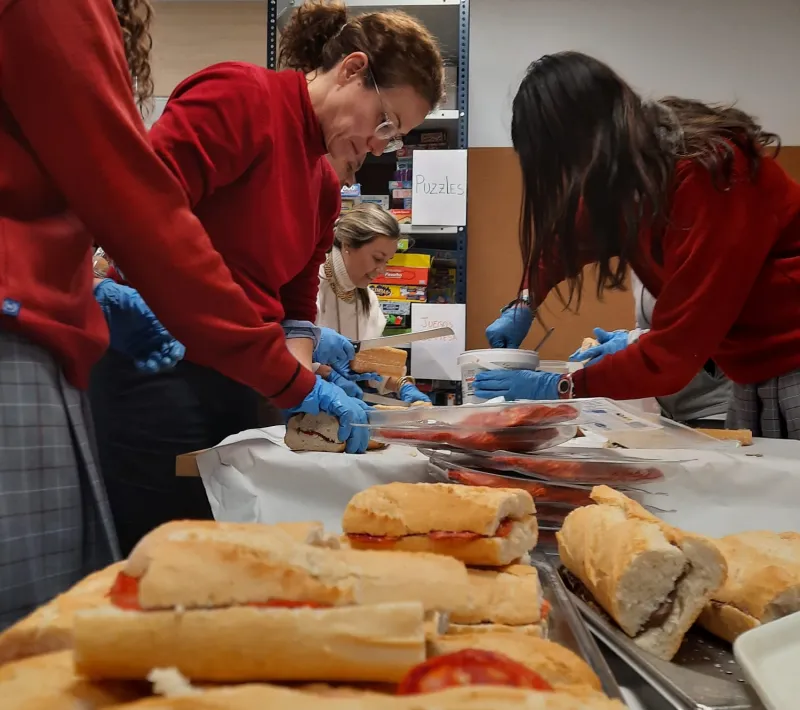 Cena del Hambre 2023 en el colegio Sta. María la Blanca