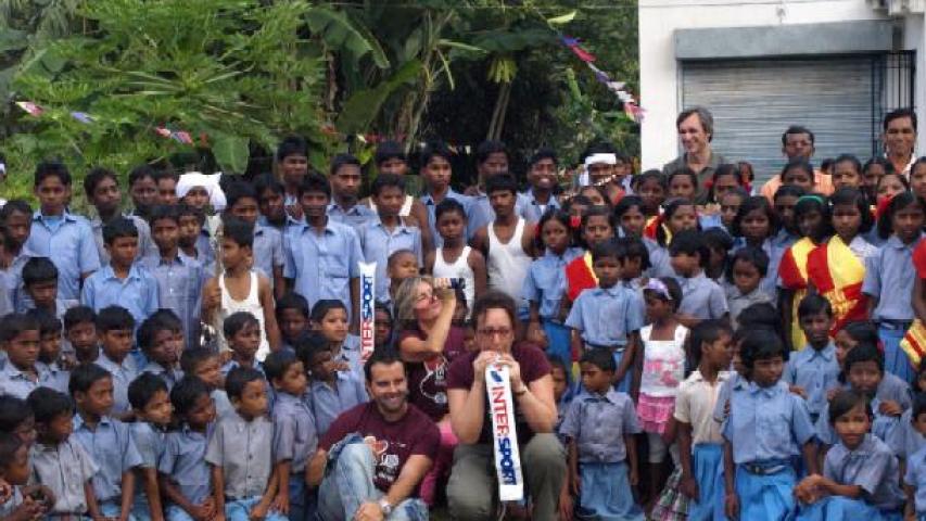 Centro educativo para niños tribales