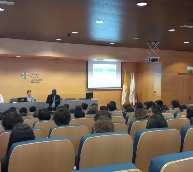 ceu san pablo de boadilla del monte 2