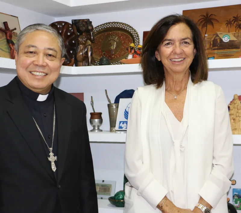 El Nuncio Apostólico visita Manos Unidas. Foto: Manos Unidas/Javier Mármol