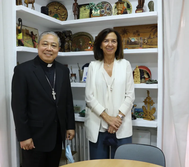 El Nuncio Apostólico visita Manos Unidas. Foto: Manos Unidas/Javier Mármol