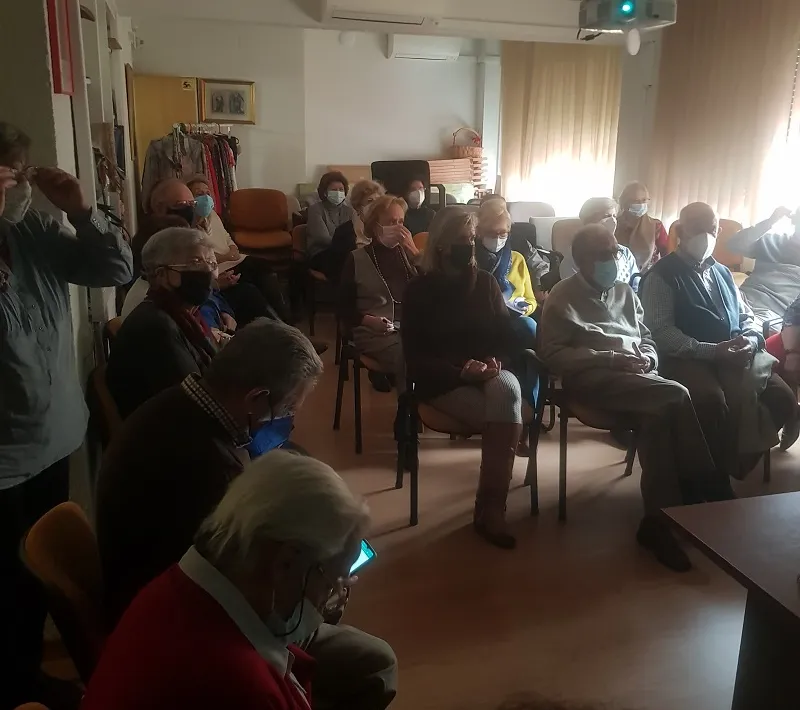Charla de Ana Luna en Manos Unidas Madrid