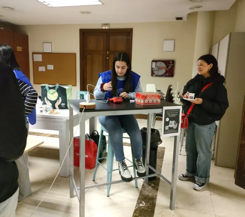 Chocolatada del grupo de jóvenes de Manos Unidas Madrid