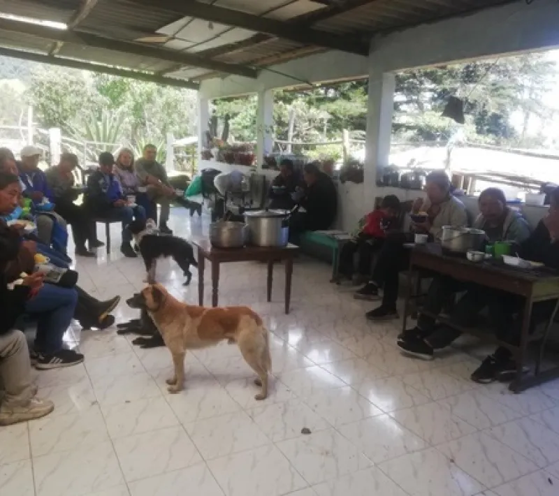 Reunión de evaluación comunitaria del proyecto